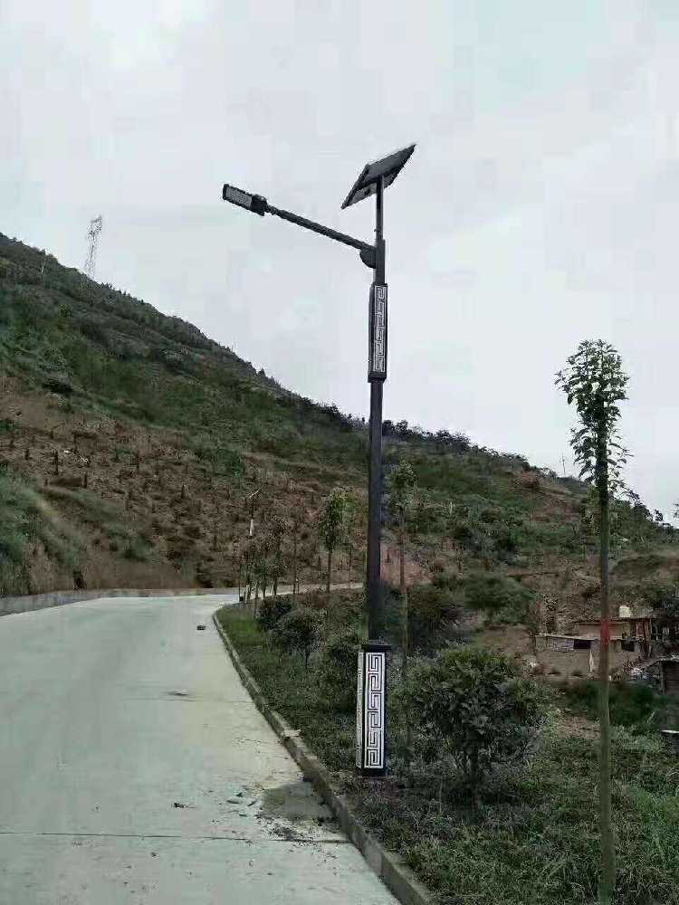 敖汉旗仿古太阳能路灯